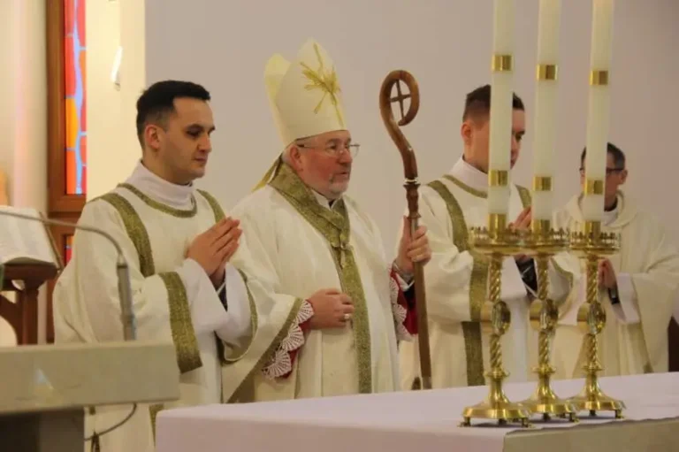 Bez Zegarka Osada nad Jeziorem Rospuda Filipow Czwarty